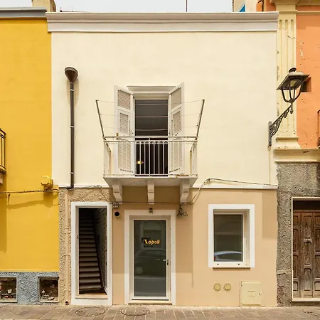 Casa Arcobaleno Carloforte (Isola di San Pietro)